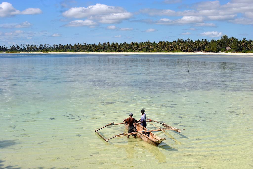 Zanzibar Rock Hotel Экстерьер фото